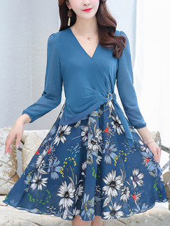 Blue Colorful Slim A-Line Plus Size Seem-Two Contrast Linking V Neck Printed Floral Above Knee Flare Dress for Casual Party Evening