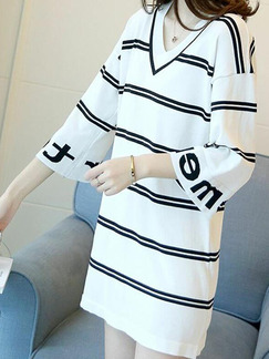 White Loose Contrast Stripe Above Knee Shift V Neck Dress for Casual