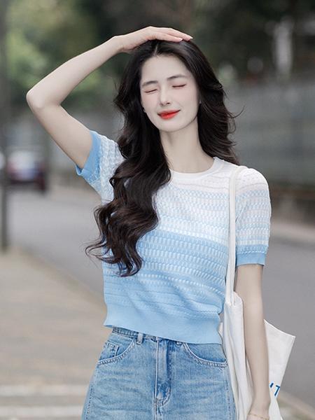 Dingdar Gradient Short-Sleeved Sweater for Women 2025 Summer New Loose Design in Light Blue Short Top