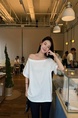 Real Shot Cost-Effective Off-Shoulder Short-Sleeved T-Shirt Women's Summer Pure Desire Diagonal Collar Off-Shoulder Loose Slimming Chic Top in White