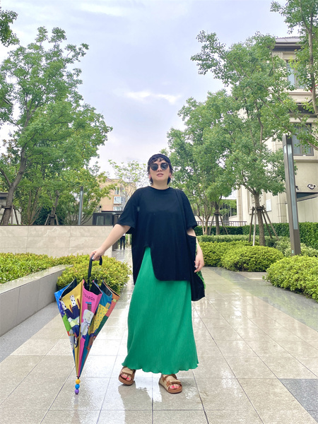 Love to Play by Jiujin Niche Wear Loose Casual Water Ripple Slim Pleated Skirt in GREEN - Large Size Skirt for Women