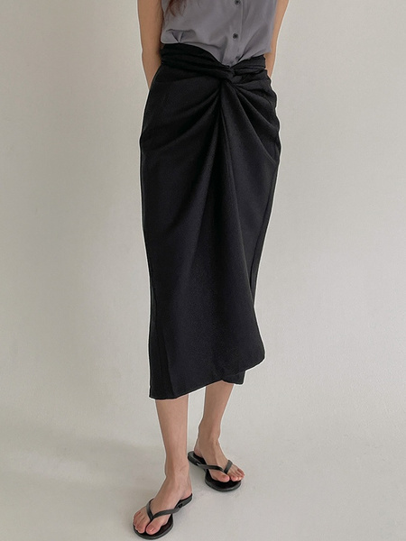Spot Korean INS Blogger French Retro Niche Design Temperament Knot Strap Long Skirt Female (Black)