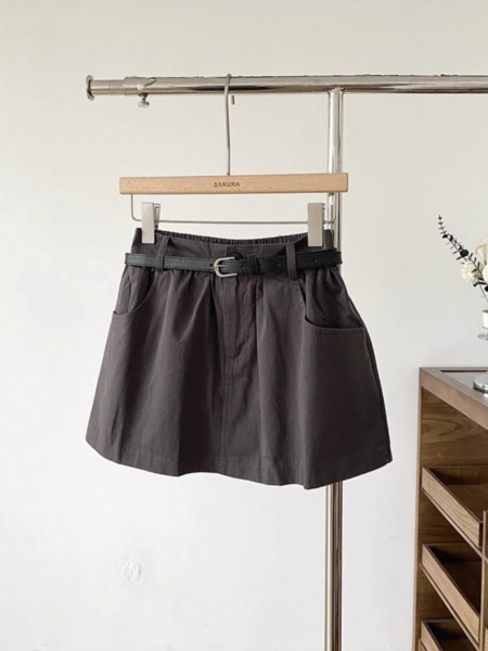 Gray Korean Style High Waist Slimming Loose Pocket Hip Skirt with Belt