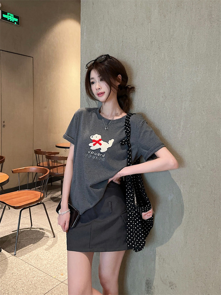 Real shot and real price straight shoulder pure cotton short-sleeved T-shirt female 2025 new heavy-duty towel embroidery puppy versatile design in Dark Gray