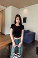 Pure Desire Style Hot Girl Shoulder Short-Sleeved T-Shirt Women's Summer New Special-Interest Design Hollow-Out Beauty Back Short Slimming Top Black