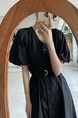 Korean Chic French Retro V-Neck Single-Breasted Lace-Up Waist Slimming Temperament Dress in Black with Pockets and Belt